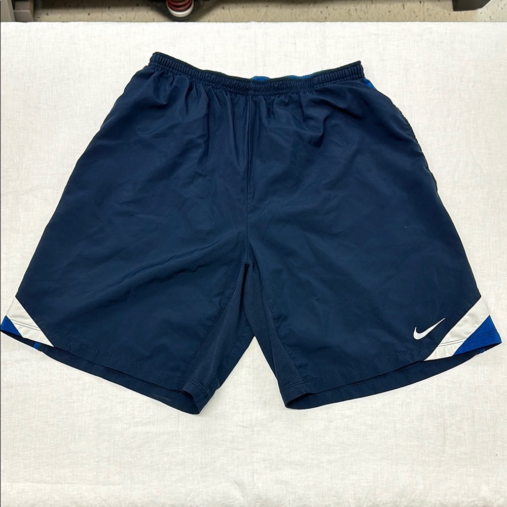 Nike Men's Navy Blue Sports Shorts